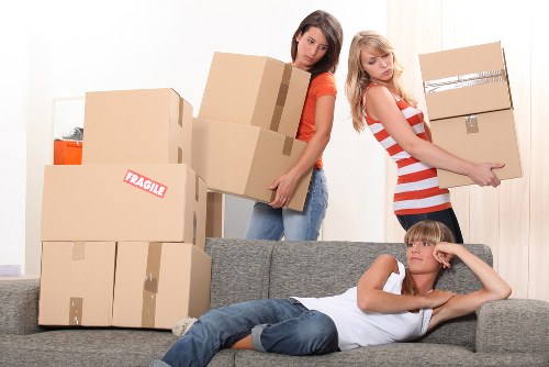 Truck hire for house and office relocations in Kingston